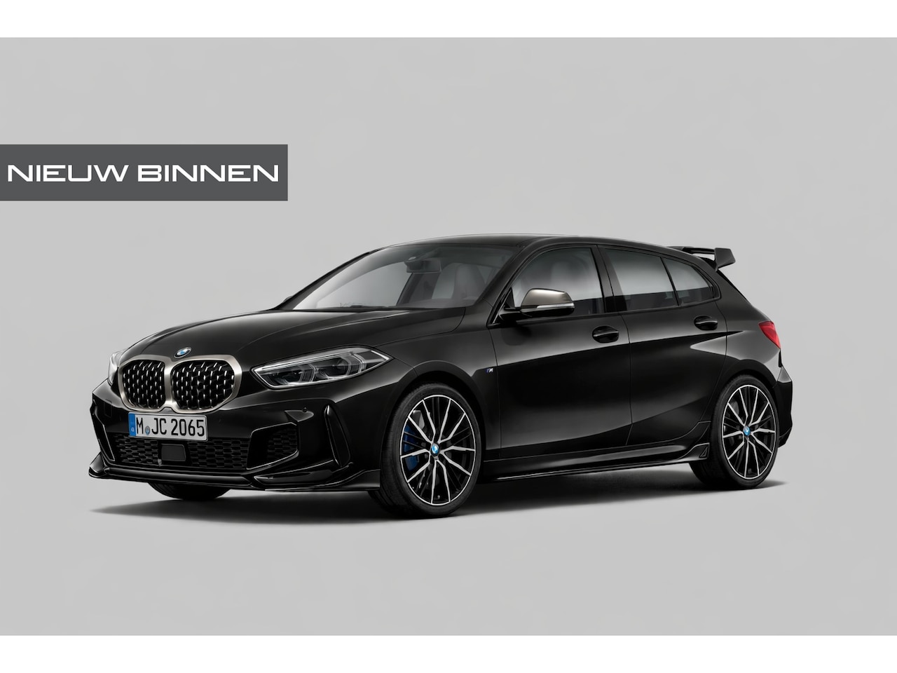 BMW 1-serie - M135i xDrive High Executive Edition | M Performance | Stoelverwarming | Cruise Control | A - AutoWereld.nl