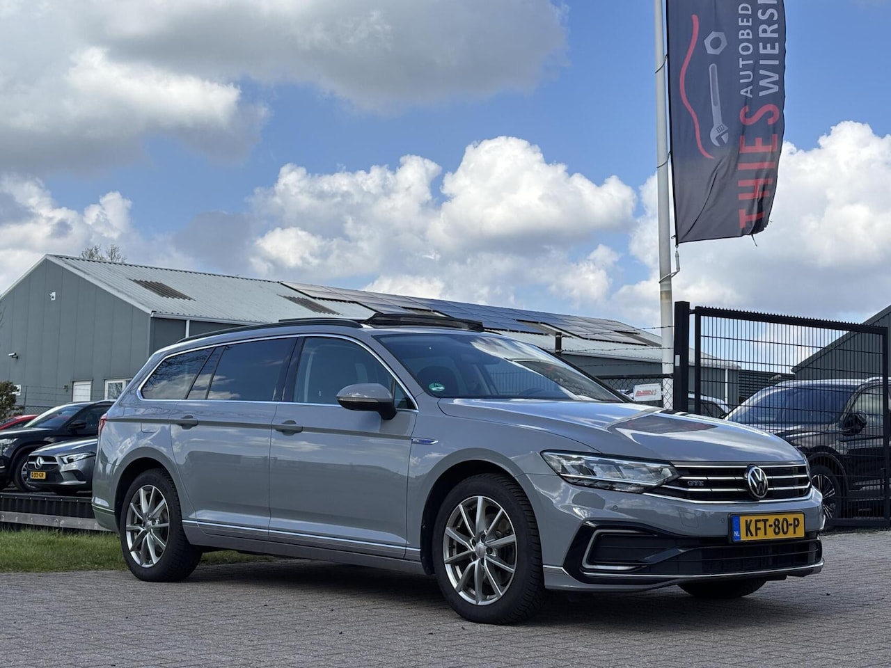 Volkswagen Passat Variant - 1.4 TSI PHEV GTE Business pano camera - AutoWereld.nl