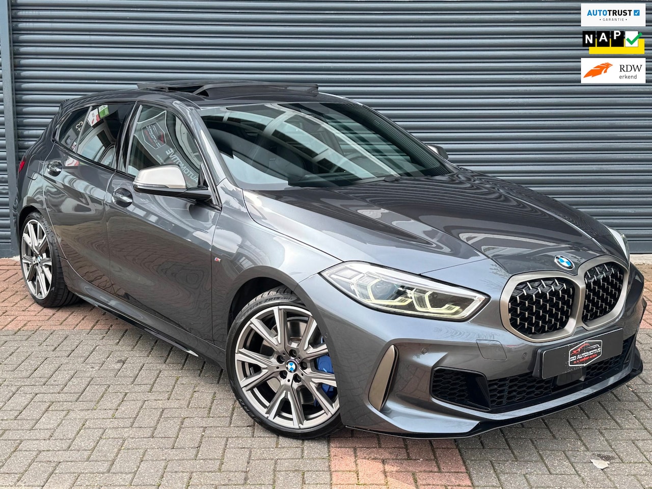 BMW 1-serie - M135i xDrive Pano | Memory | Hud | H&K | Leder | Camera - AutoWereld.nl