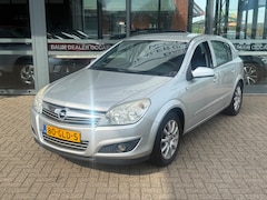 Opel Astra - 1.6 Temptation Airco Navi Pdc