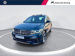Volkswagen Tiguan - 1.4 TSIeHybrid 180kW/245PK R-Line DSG · Panoramadak · Apple/Android Car Play · Stoelverwar