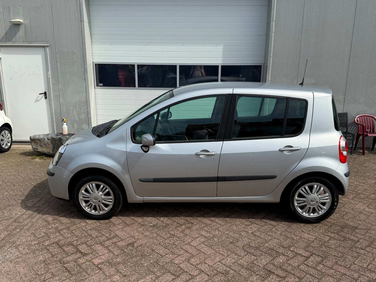 Renault Modus - 1.4-16V Team Spirit 1.4-16V Team Spirit - AutoWereld.nl