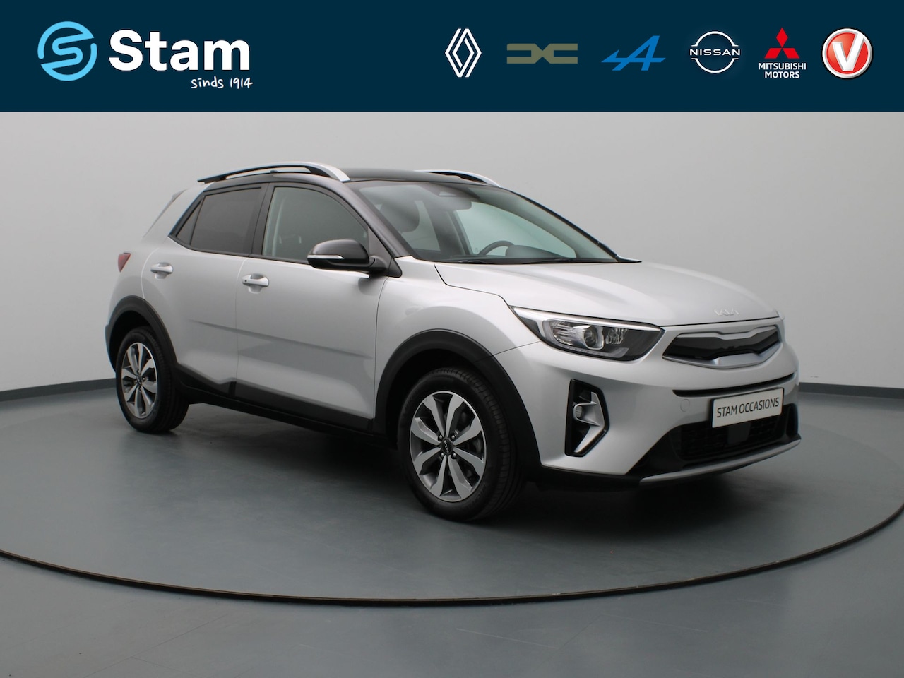 Kia Stonic - 1.0 T-GDi MHEV DynamicPlusLine Camera | Cruise | Navi | Parkeersensoren achter - AutoWereld.nl