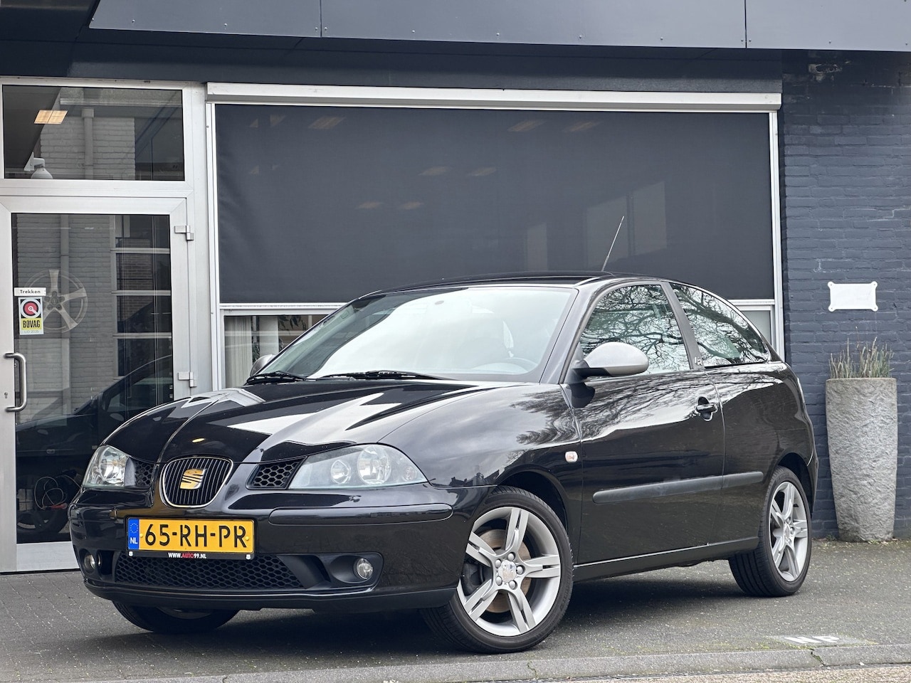 SEAT Ibiza - 1.8-20V VT FR 1.8-20V VT FR - AutoWereld.nl
