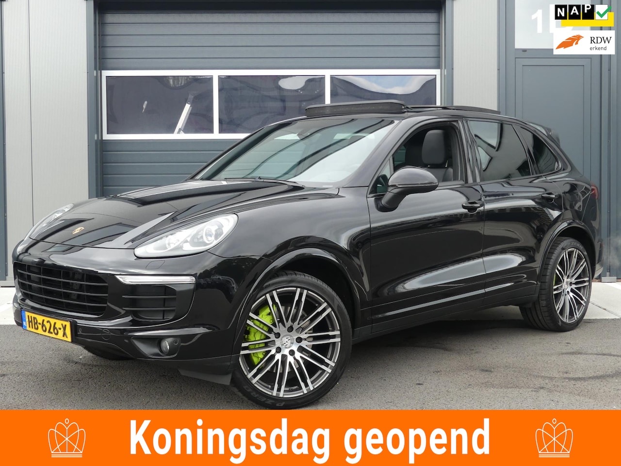 Porsche Cayenne - 3.0 S E-Hybrid Automaaat Schuifdak Apple Car Play Luxe Leder Mem. Stoel Camera Bom Volle A - AutoWereld.nl