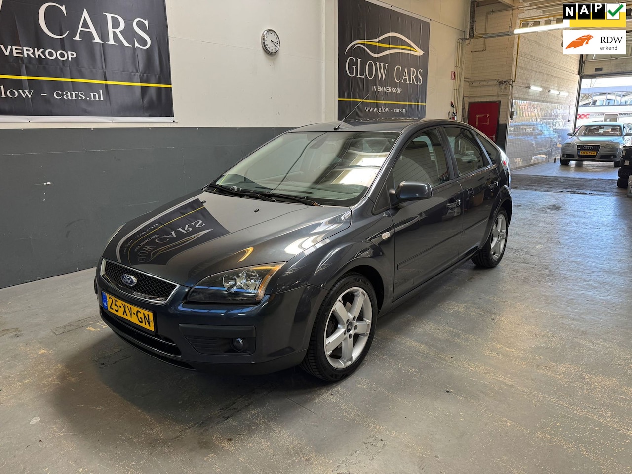 Ford Focus - 1.6-16V Futura AIRCO|CRUISE|NAP|PDC - AutoWereld.nl