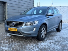 Volvo XC60 - T5 245PK Nordic+ | Parkeerverw. | Camera | Xenon | All season