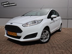 Ford Fiesta - 1.0 Style (Vol Opties) Airco Navi Start/Stop