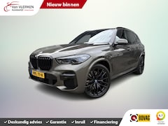 BMW X5 - xDrive45e M SPORT SKYLOUNGE 22 inch