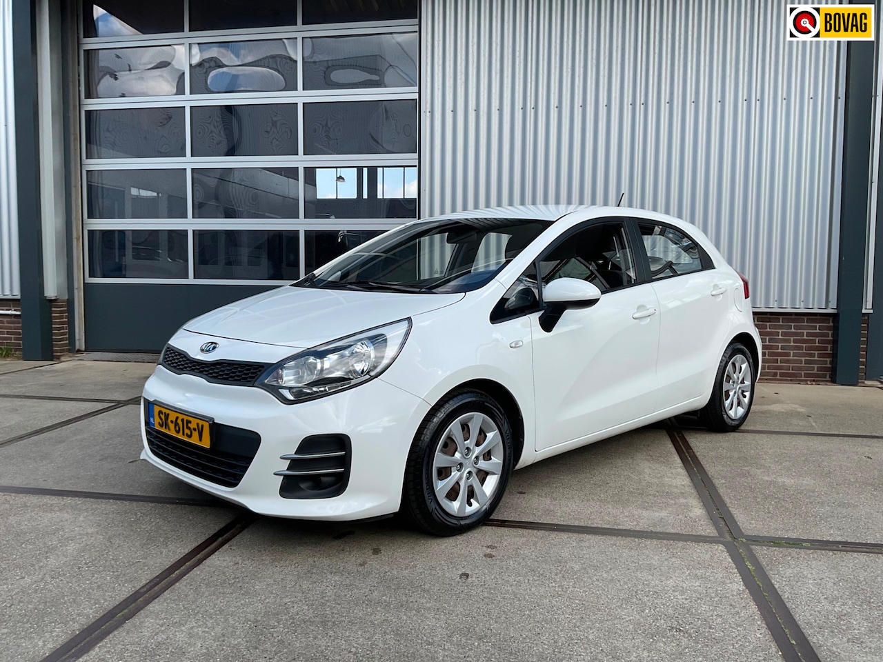 Kia Rio - 1.2 CVVT ComfortLine 1.2 CVVT ComfortLine - AutoWereld.nl