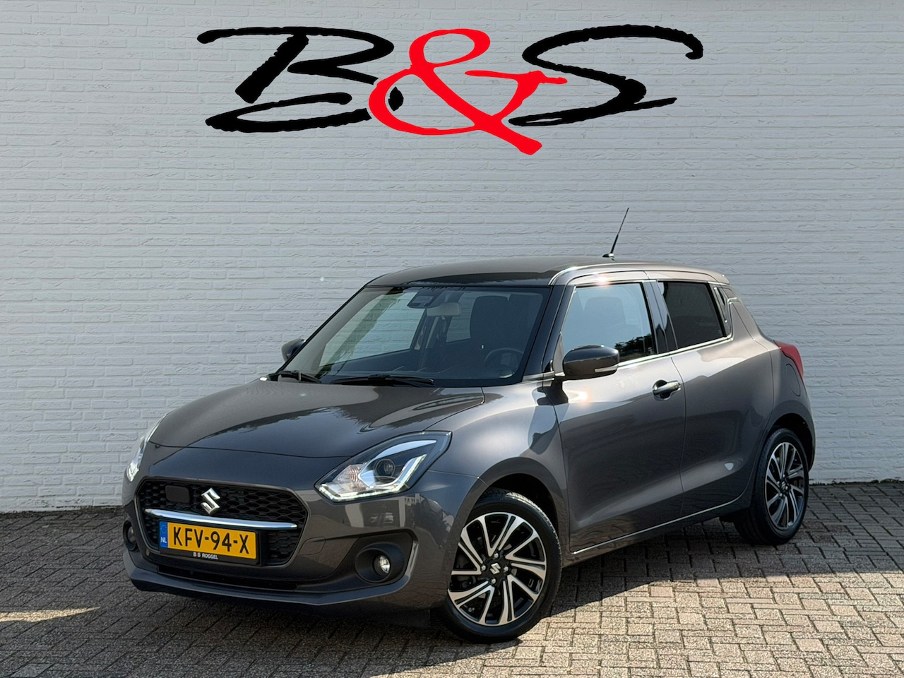 Suzuki Swift - 1.2 Style Hybrid Camera+Pdc Clima Cruise Adaptive Cruise Stoelverwarming Carplay - AutoWereld.nl