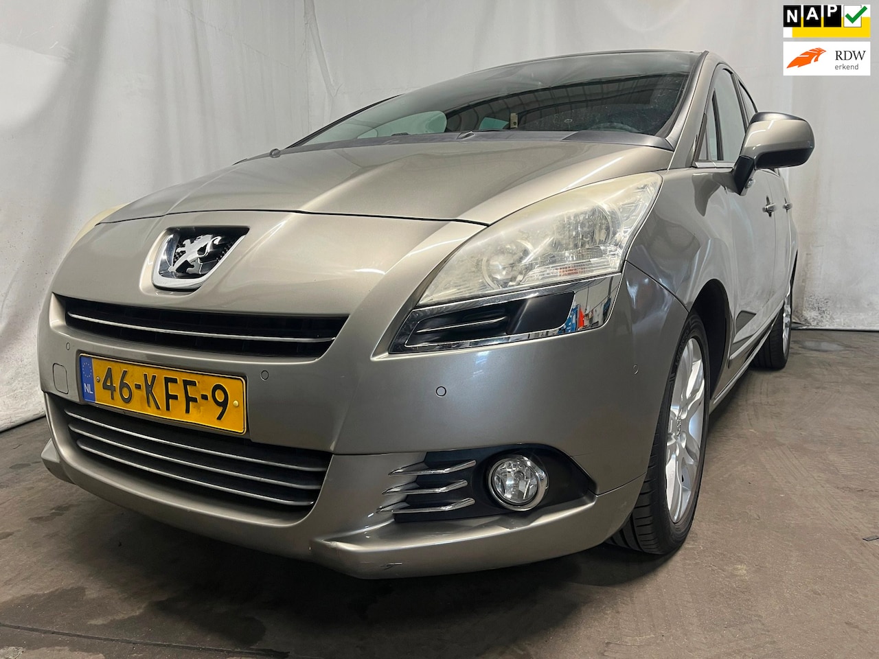 Peugeot 5008 - 1.6 VTi ST Premiere 7p. - Schade - AutoWereld.nl