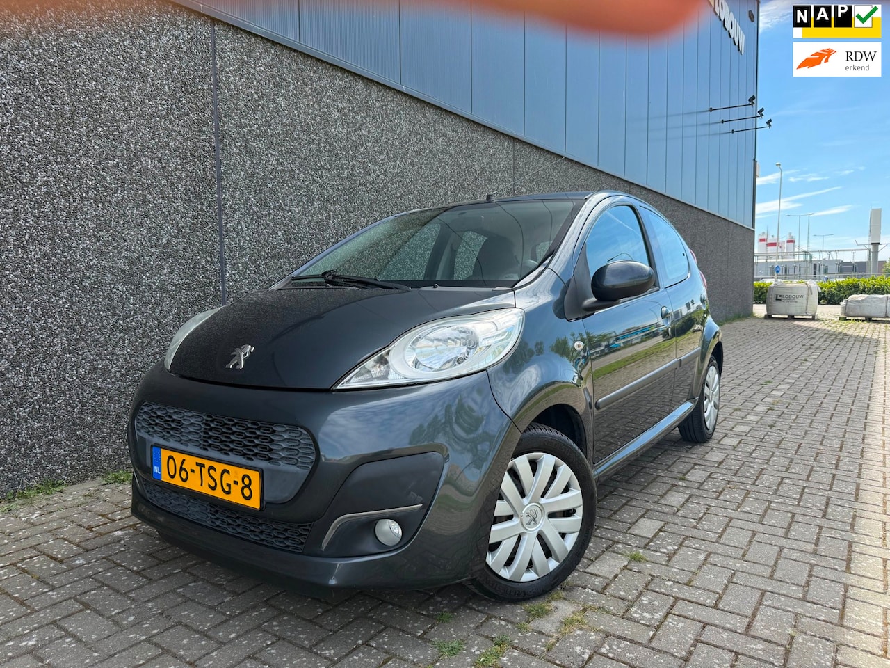 Peugeot 107 - 1.0 Active / Nieuwe APK en beurt / AIRCO / - AutoWereld.nl