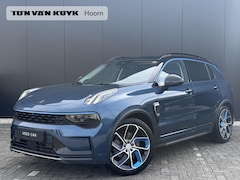 Lynk & Co 01 - 1.5 /360 camera/ Carplay / Adaptive Cruise / Pilot Assist / Panoramadak / verlaagd chassis
