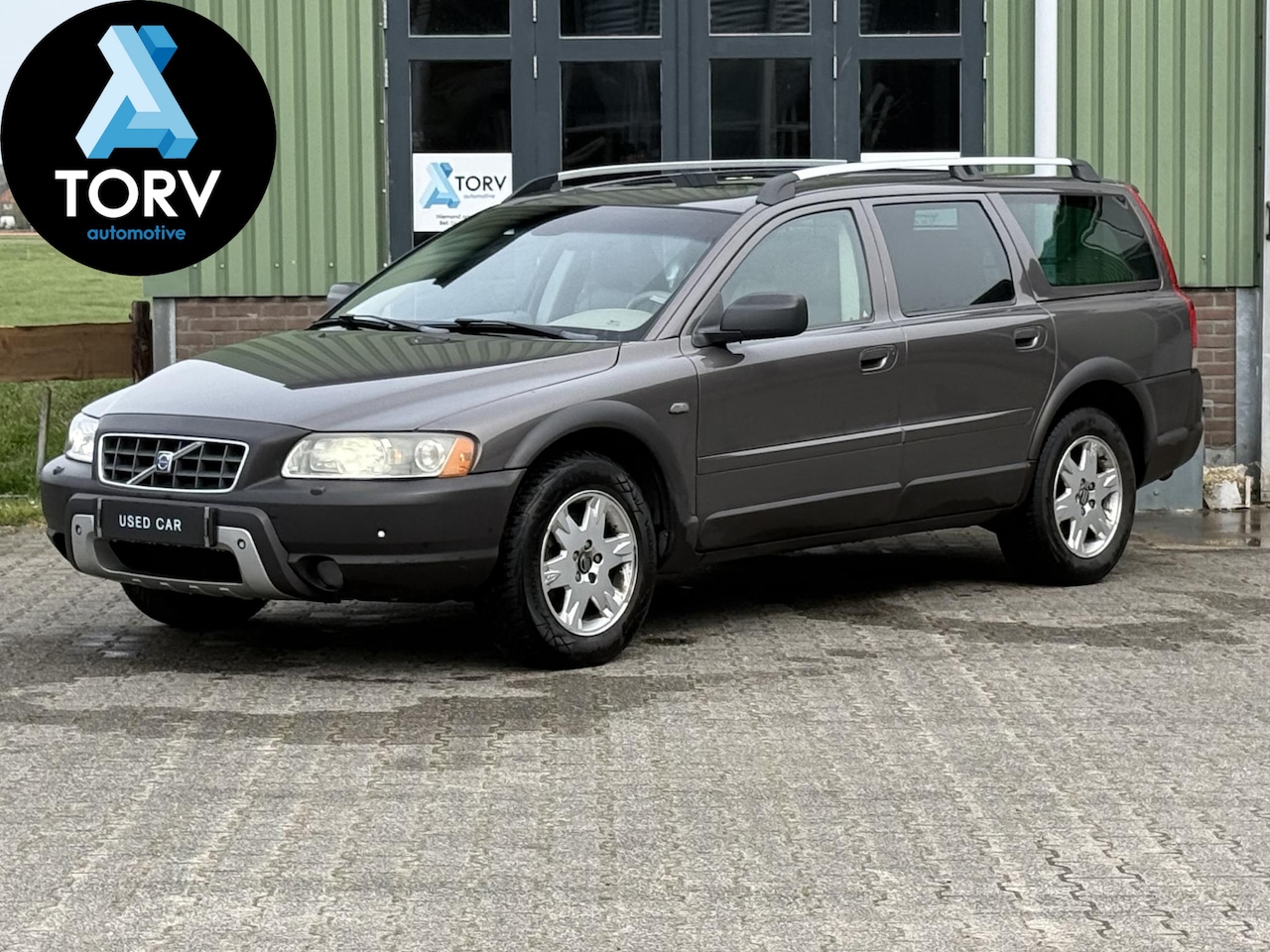 Volvo XC70 - 2.4 D5 Summum 2.4 D5 Summum - AutoWereld.nl