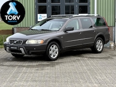 Volvo XC70 - 2.4 D5 Summum | Leder | Trekhaak | Sunroof | Onderhoudshistorie |