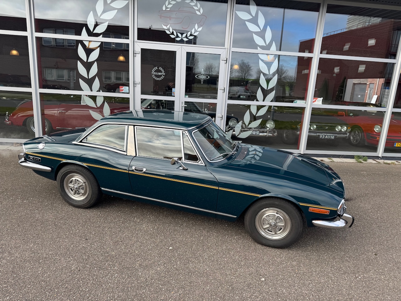 Triumph Stag - MK II Convertible Overdrive + softtop en hardtop - AutoWereld.nl