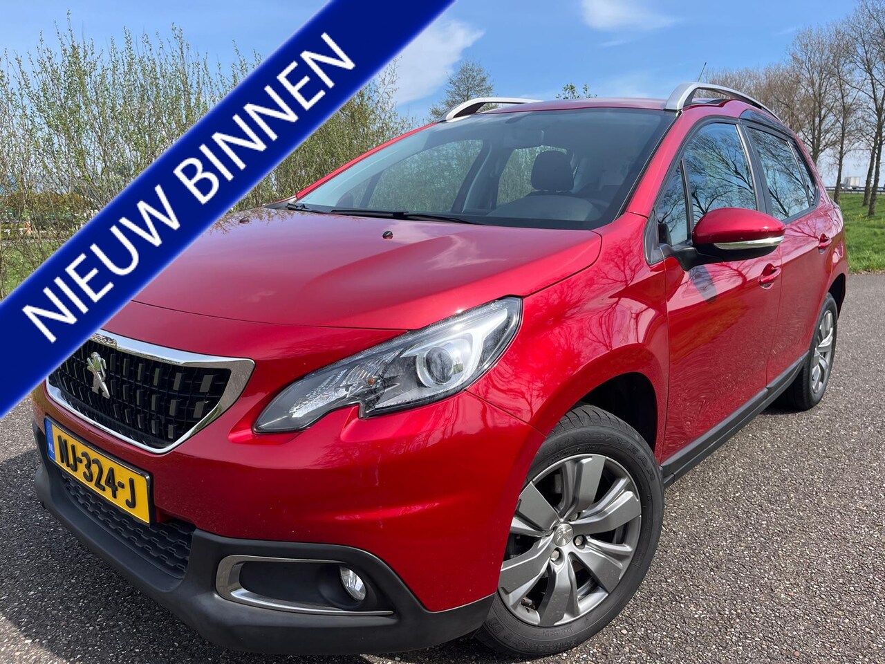 Peugeot 2008 - 1.2 PureTech Active | Vol. Automaat | Zeer lage km's - AutoWereld.nl