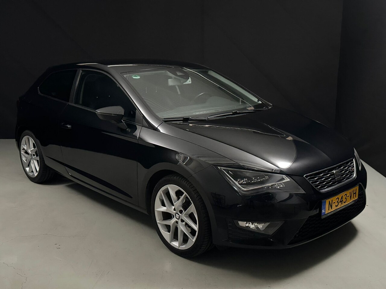 SEAT Leon SC - 1.4 TSI FR Business *AC*Navi*Heatseat* - AutoWereld.nl