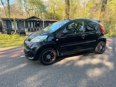 Peugeot 107 - 1.0-12V Black & Silver N.A.P AIRCO 5 DEURS