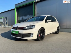 Volkswagen Golf - 2.0 GTI |panodak| Cruise| Trekhaak| Carplay| stoelverwarming| nieuwe APK | LM velgen| spor