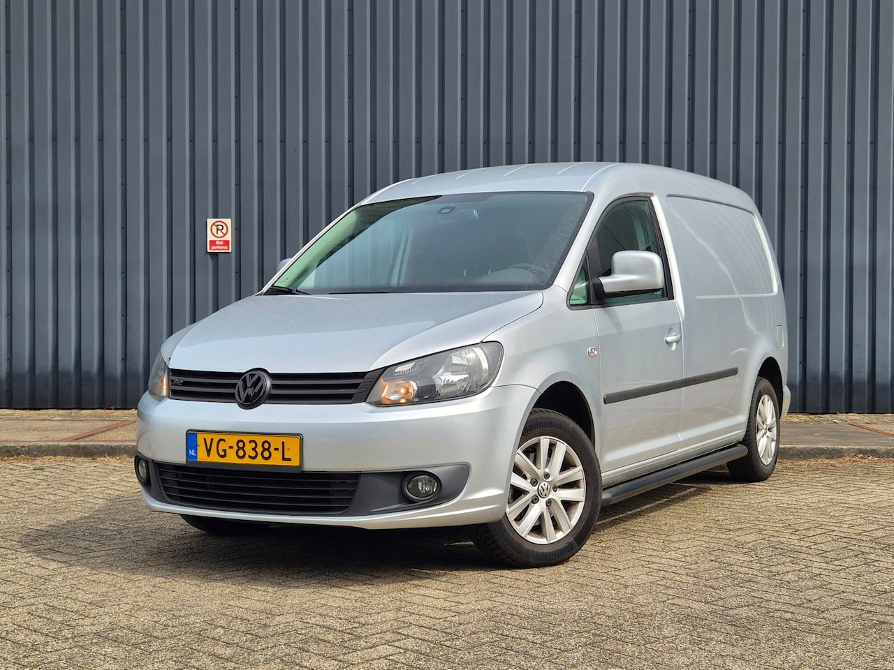 Volkswagen Caddy Maxi - 1.6 TDI 102pk MARGE |Airco|Cruise|Carplay|Trekhaak| - AutoWereld.nl