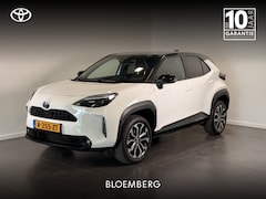 Toyota Yaris Cross - 1.5 Hybrid Business Plus | Stoelverwarming | Parkeersensoren voor en achter |