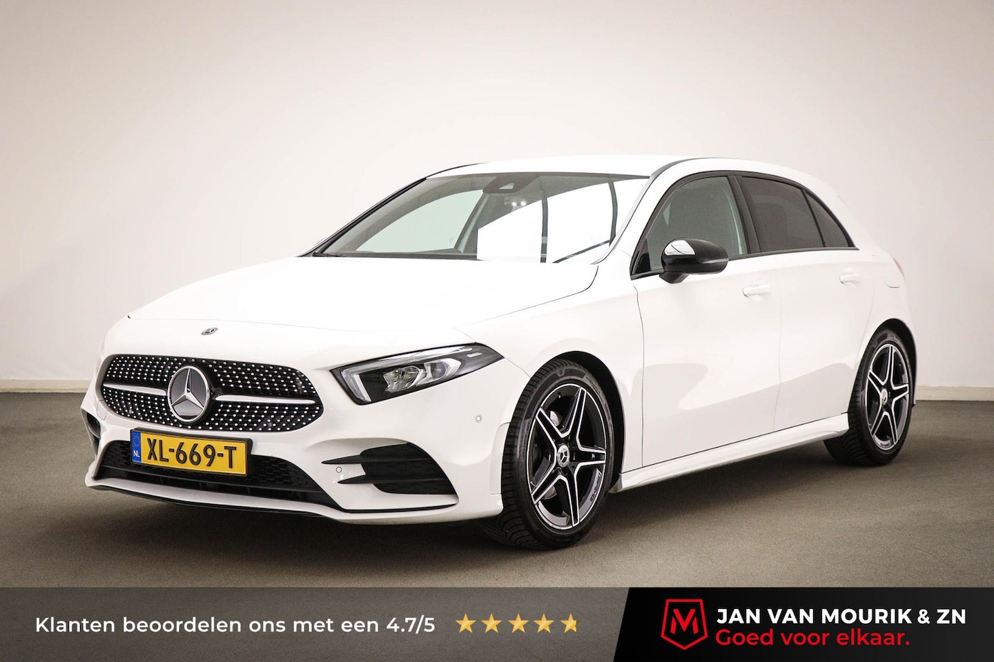 Mercedes-Benz A-klasse - 180 Business Solution AMG Night Upgrade | HALF LEDER | STOELVERWARMING | APPLE | SFEERVERL - AutoWereld.nl
