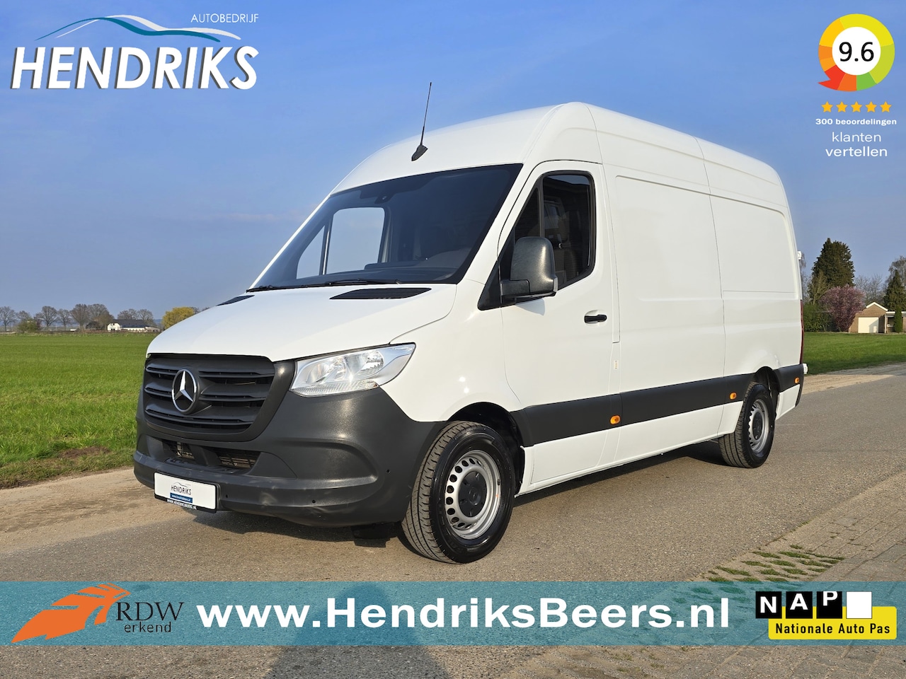 Mercedes-Benz Sprinter - 315 1.9 CDI L2 H2 RWD - 150 Pk - Euro 6 - MBUX - ParkeerCamera - Airco - Cruise Control - AutoWereld.nl