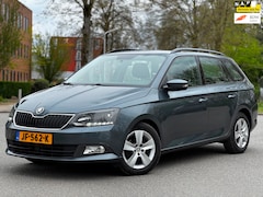 Skoda Fabia Combi - 1.4 TDI Ambition Businessline|APK16-03-2027|NAVI|LED|PSENSOR|TREKHAAK|AIRCO|CRUISE