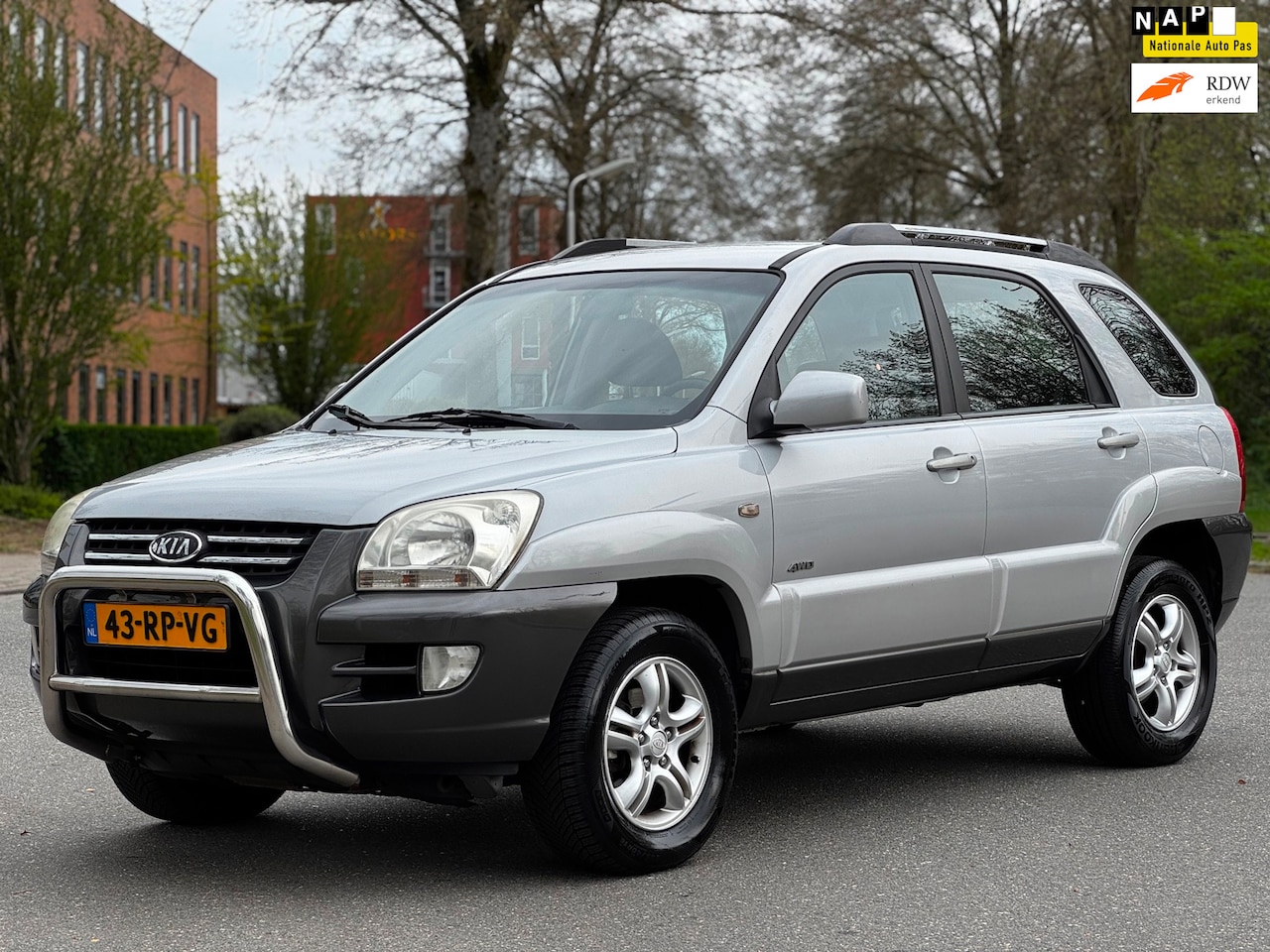 Kia Sportage - 2.0 CVVT Adventure 4WD|NAVI|CARPLAY|CRUISE|HALFLEDER|AIRCO|TREKHAAK| - AutoWereld.nl