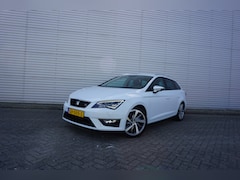 SEAT Leon ST - 1.4 EcoTSI FR Connect Climate / Navi / Cruise / Camera / Parkeers. / Lm velgen / NAP