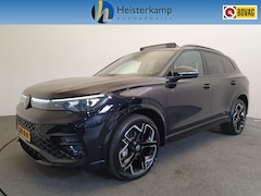 Volkswagen Tiguan - 1.5 eHybrid 272pk DSG/AUT R-Line Wegklapbare trekhaak, Panoramadak, Leder