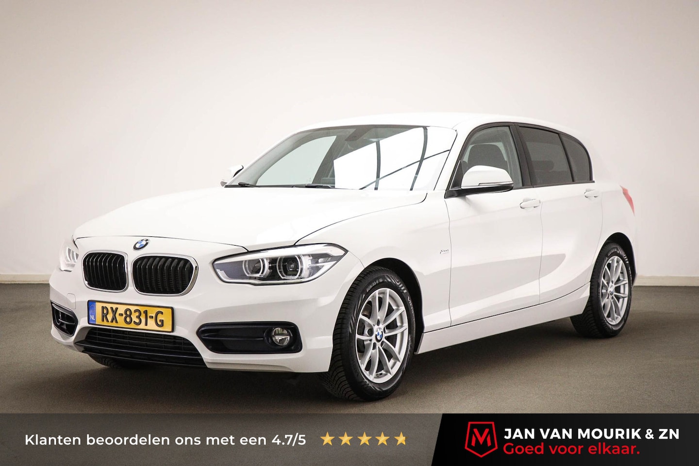 BMW 1-serie - 118i Corporate Lease Executive | SPORT LINE / AUDIO MEDIA / COMFORT- PACK | DAB | DRAADLOZ - AutoWereld.nl