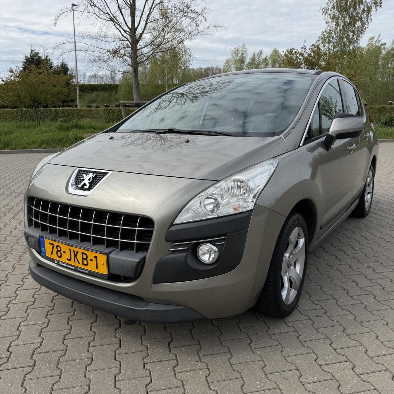 Peugeot 3008 - 1.6 | Panoramadak | NW APK 13-04-2026 - AutoWereld.nl