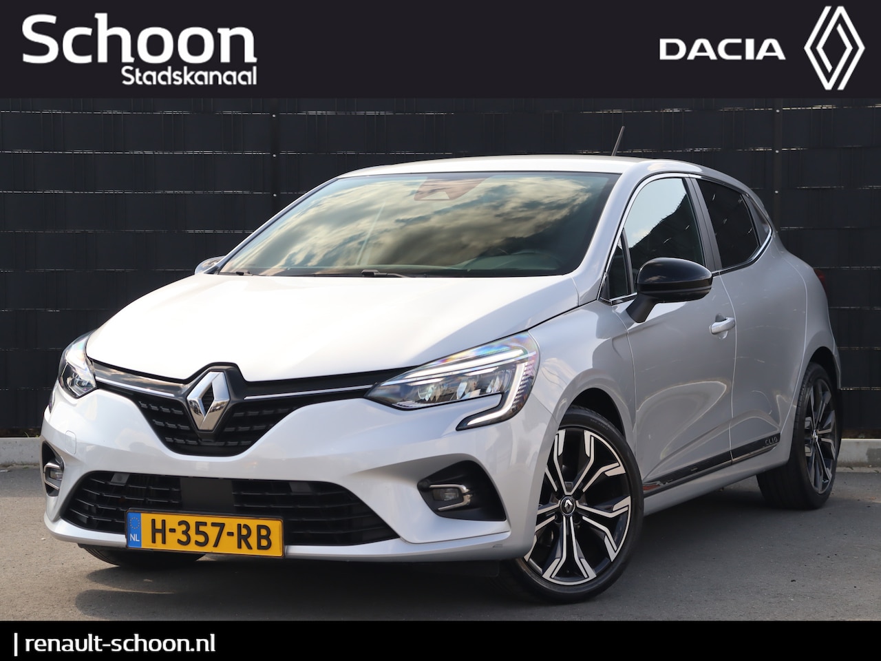 Renault Clio - 1.0 TCe Intens | Camera | Climate Control | Carplay | Parkeersensoren - AutoWereld.nl