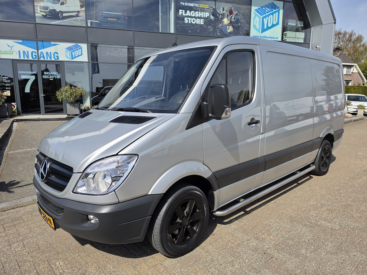Mercedes-Benz Sprinter - 313 2.2 CDI L2-H1 Automaat * Navi * NAP * Trekhaak 2,8t * - AutoWereld.nl