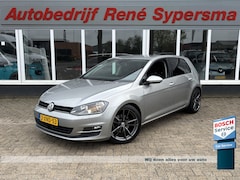 Volkswagen Golf - 1.4 TSI Highline | Automaat | Stoelverwarming | Parkeersensoren | Navi