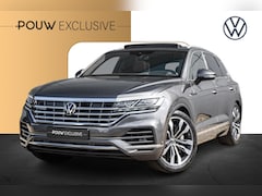 Volkswagen Touareg - 3.0 TSI eHybrid 381pk 4MOTION Elegance | Trekhaak Uitklapbaar | Panoramadak | Luchtvering