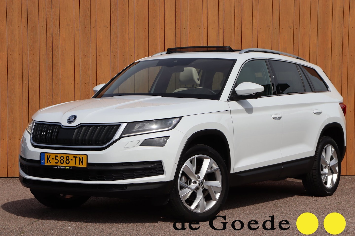 Skoda Kodiaq - 1.5 TSI Business Edition Plus 7p. org.NL schuifdak leer+Verw+vent+MEM BOMVOL - AutoWereld.nl