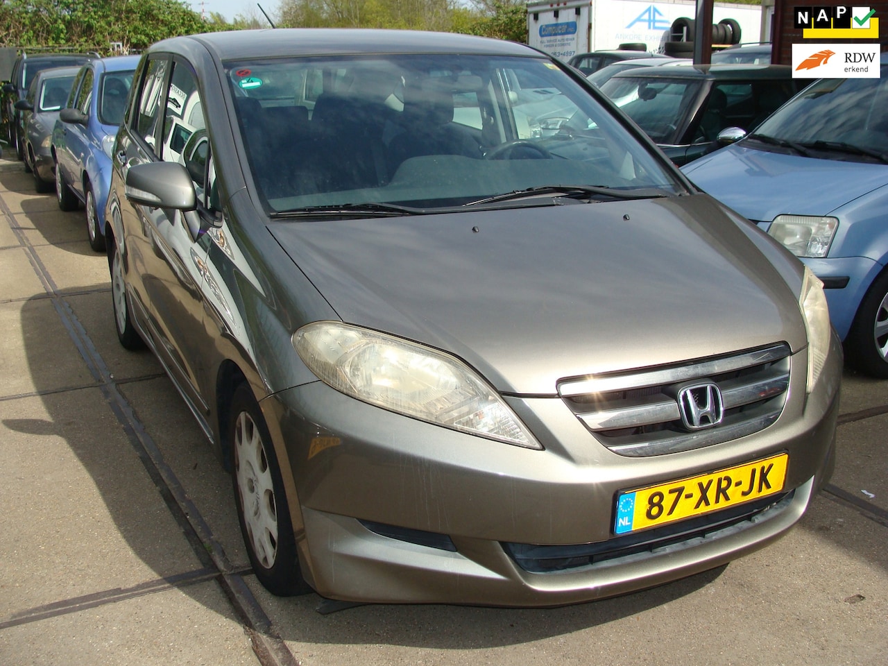 Honda FR-V - 1.8i Comfort 1.8i Comfort - AutoWereld.nl