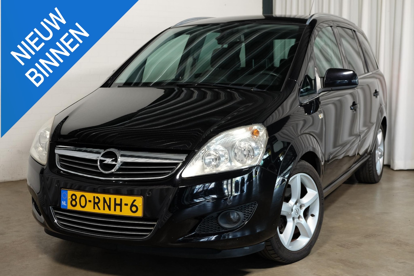Opel Zafira - 1.8 Cosmo 1.8 Cosmo - AutoWereld.nl