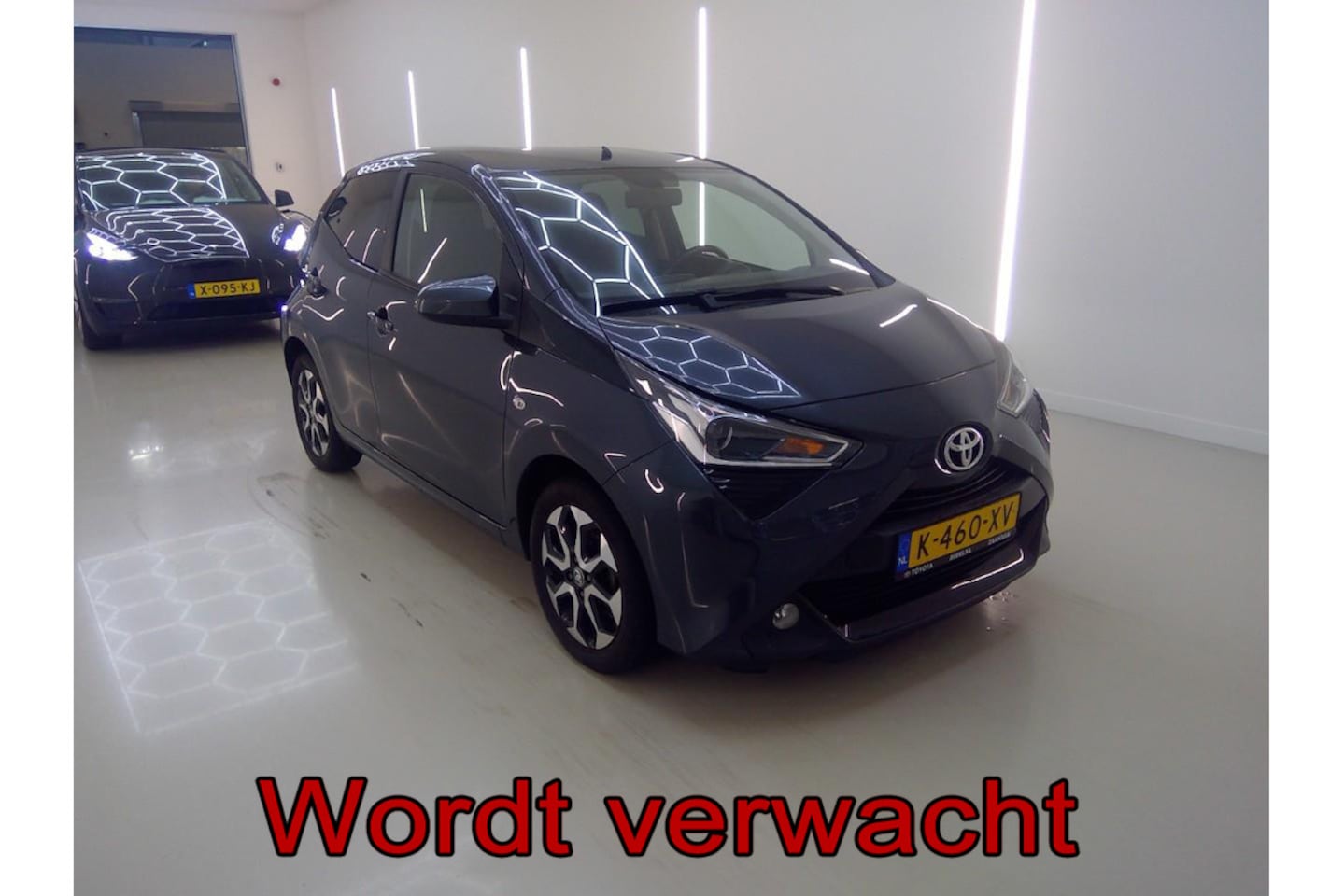 Toyota Aygo - 1.0 VVT-i x-joy Automaat - AutoWereld.nl