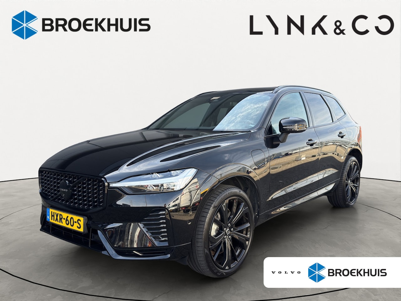 Volvo XC60 - T6 Plug-in hybrid AWD Plus Black Edition | SoH 100% | 360 Camera | Panoramadak | Voorverwa - AutoWereld.nl