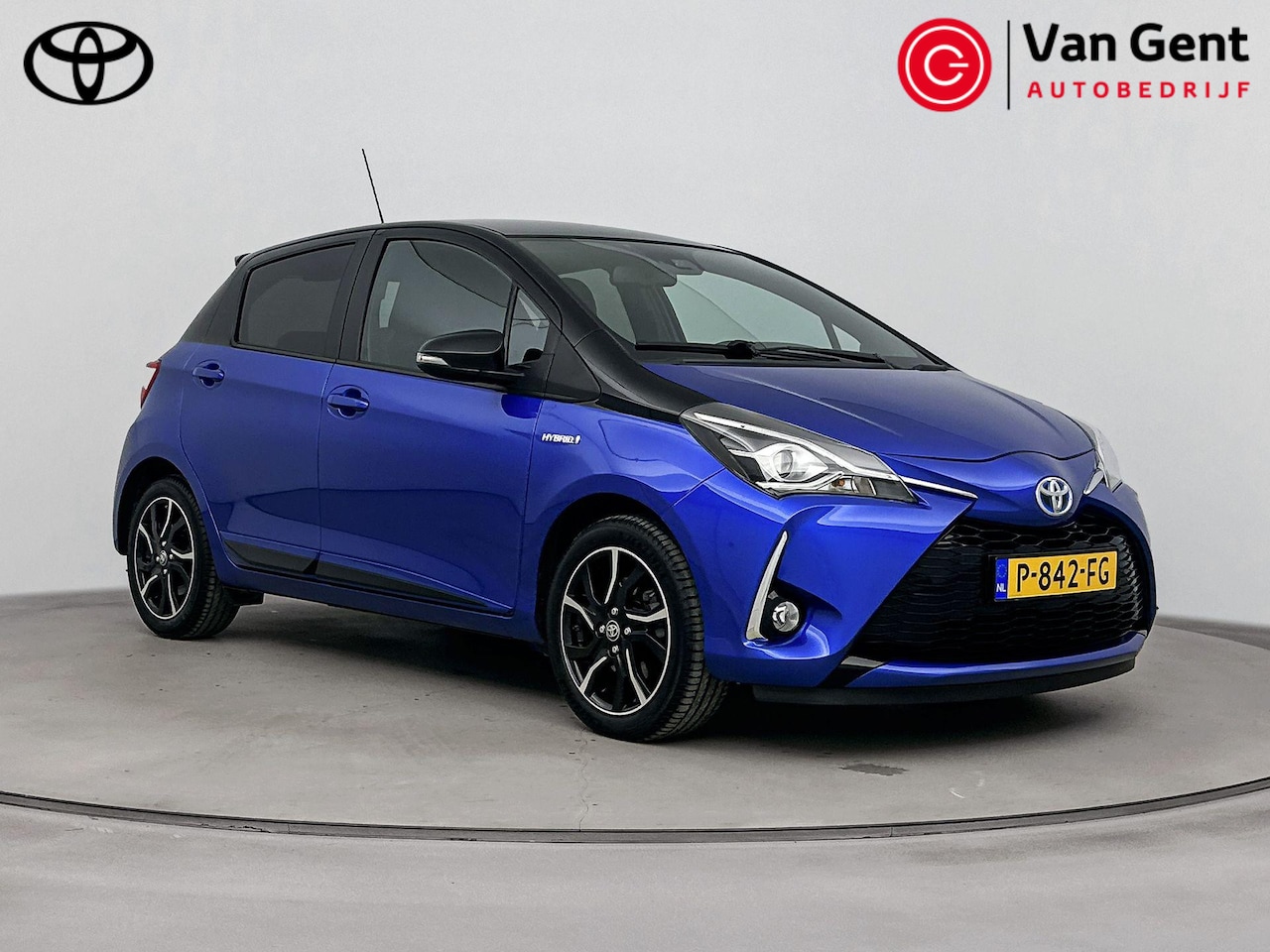Toyota Yaris - 1.5 Hybrid Bi-Tone | Navigatie | Keyless | Cruise Control | Clima | Camera | 16 inch | Rij - AutoWereld.nl