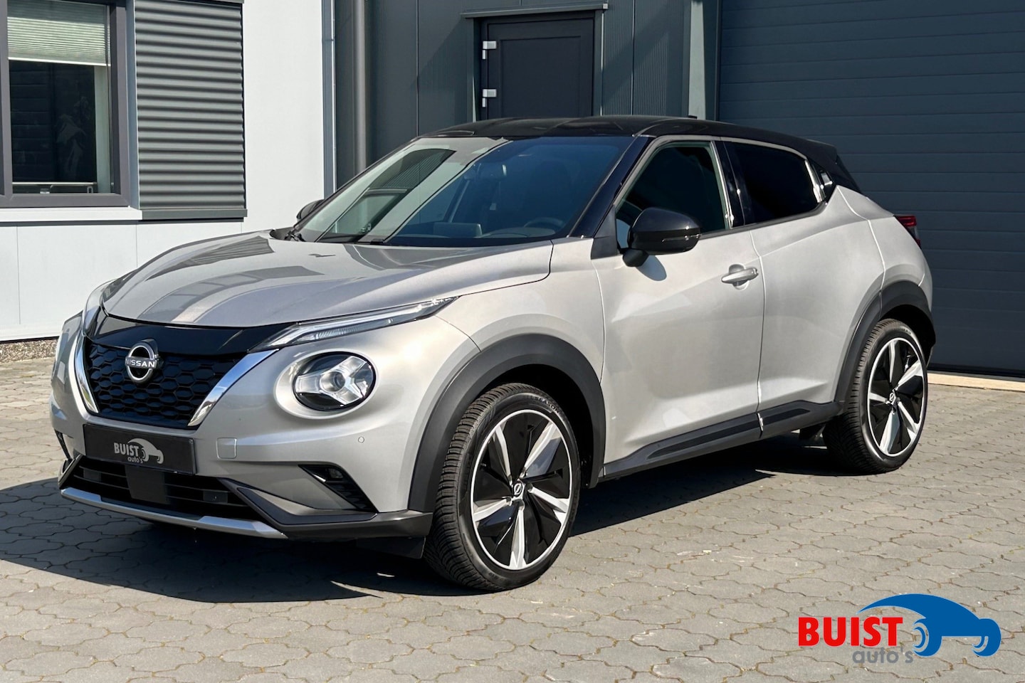 Nissan Juke - 1.6 Hybrid N-Design 360 CAMERA ACC LED KEYLESS 19" 33202KM! - AutoWereld.nl