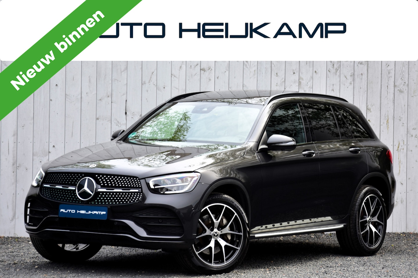 Mercedes-Benz GLC-klasse - 300e 4MATIC Business Solution AMG | Pano-dak | Camera | Trekhaak | - AutoWereld.nl