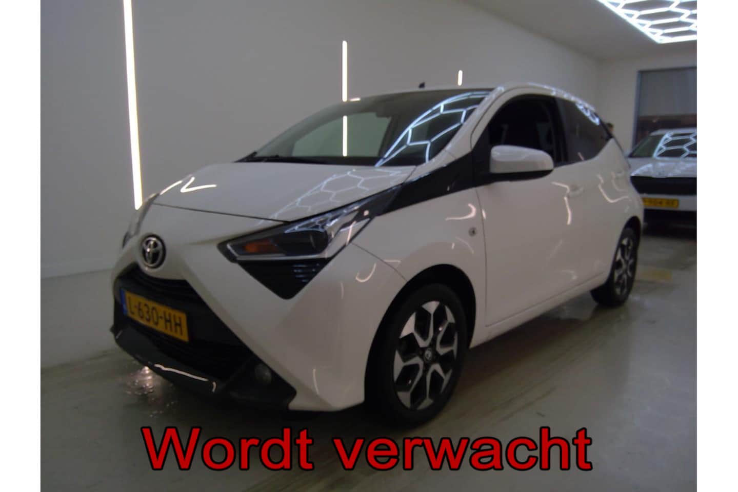 Toyota Aygo - 1.0 VVT-i x-joy 1.0 VVT-i x-joy - AutoWereld.nl