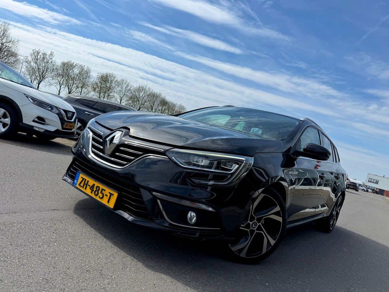 Renault Mégane Estate - 1.5 Blue dCi BOSE HUD 183000KM! 2019 - AutoWereld.nl