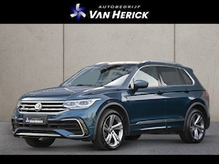 Volkswagen Tiguan - 1.4 TSI eHybrid R-Line Business+ | IQ Light | Trekhaak | Achteruitrijcamera